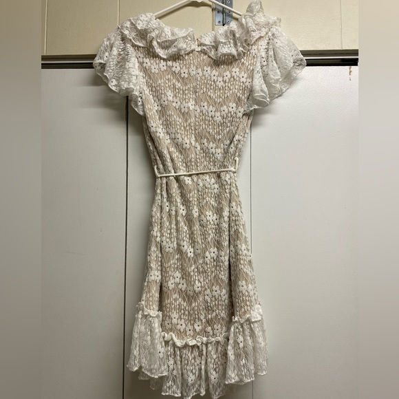 Selfie Leslie White Dress - Picture 2 of 4